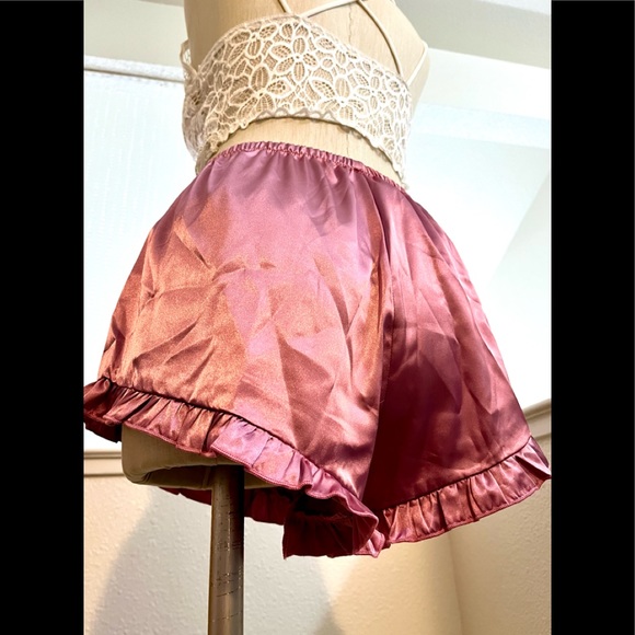 NWT Satin Soft Sexy Pink Purple Shorts - Picture 6 of 10